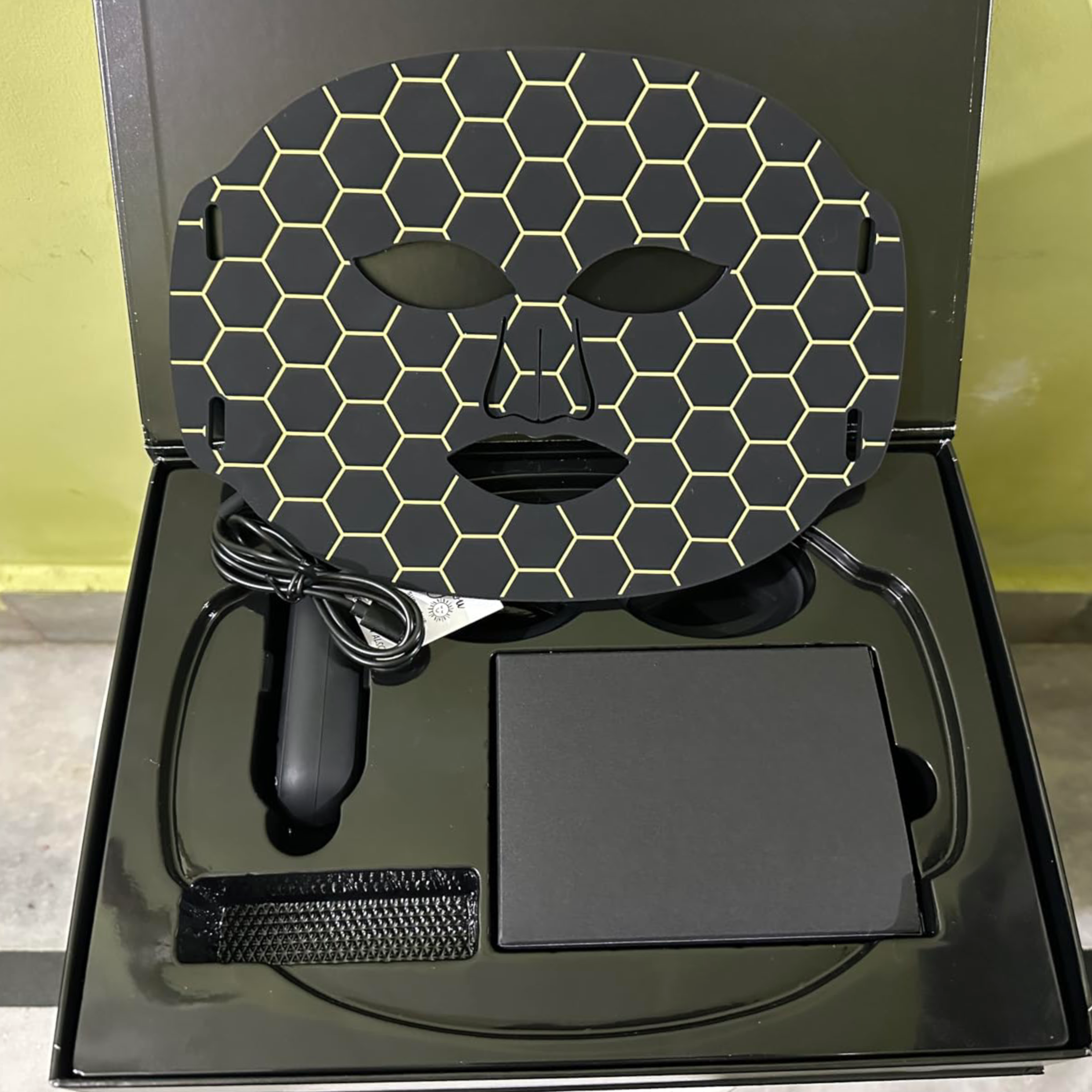 NuroDerma LED Light Mask reviews Harper D.